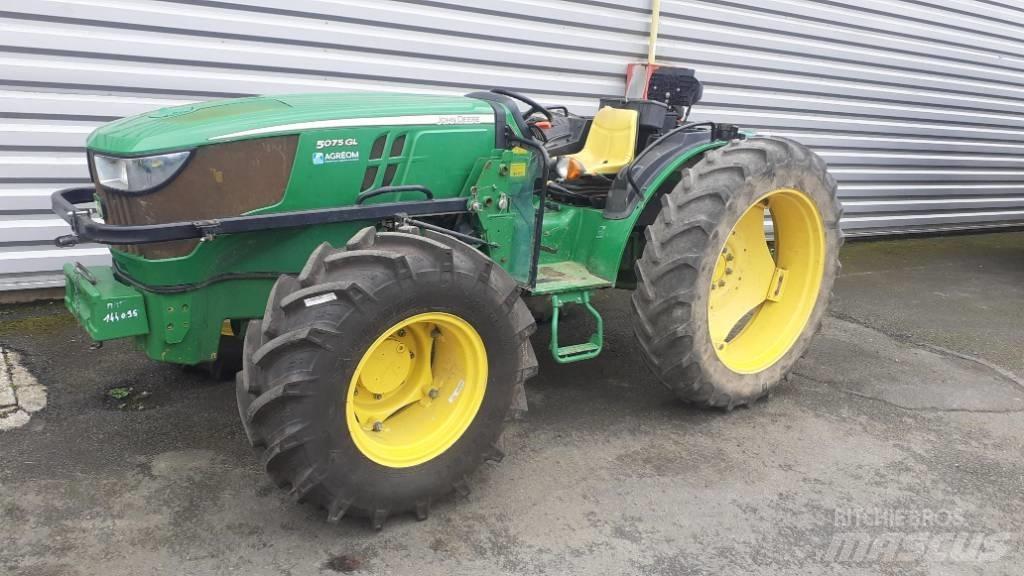 John Deere 5075GL Traktoren