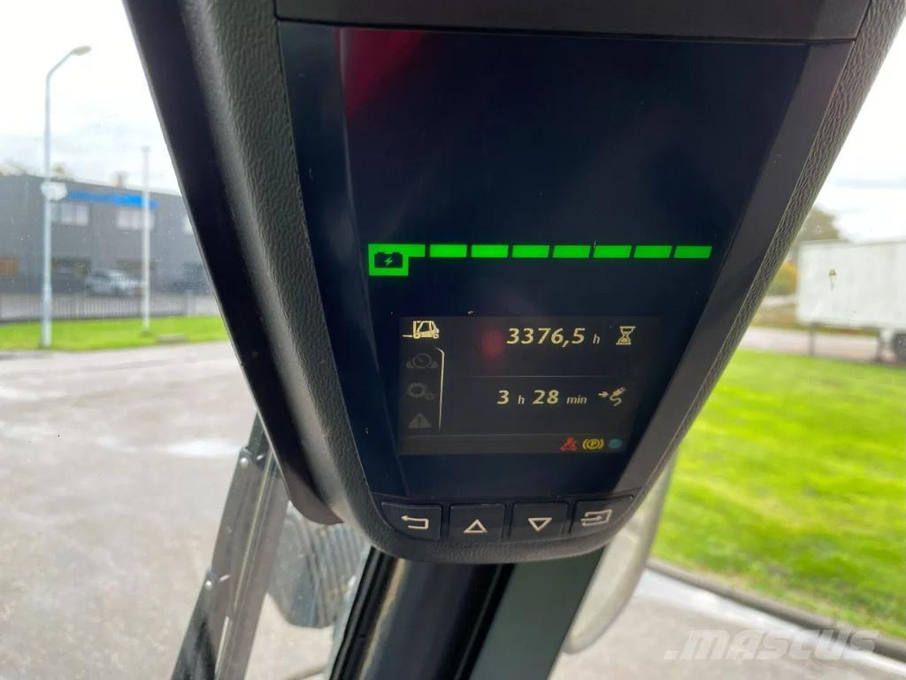 Linde E80-01/900 Elektro Stapler