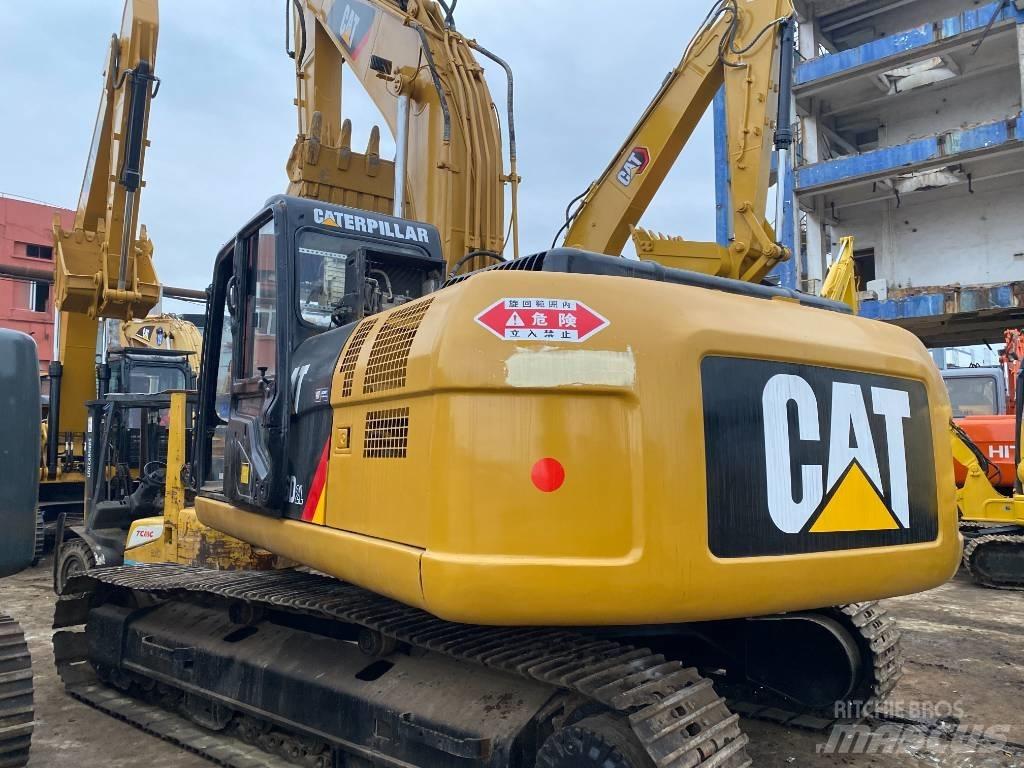 CAT 326 D2L Raupenbagger