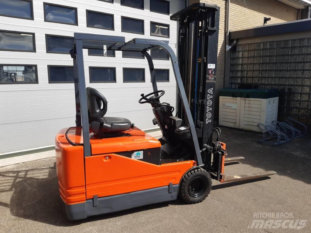 Toyota 5 FBE 18 Elektro Stapler