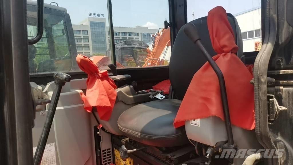 CAT 305 C CR Minibagger < 7t