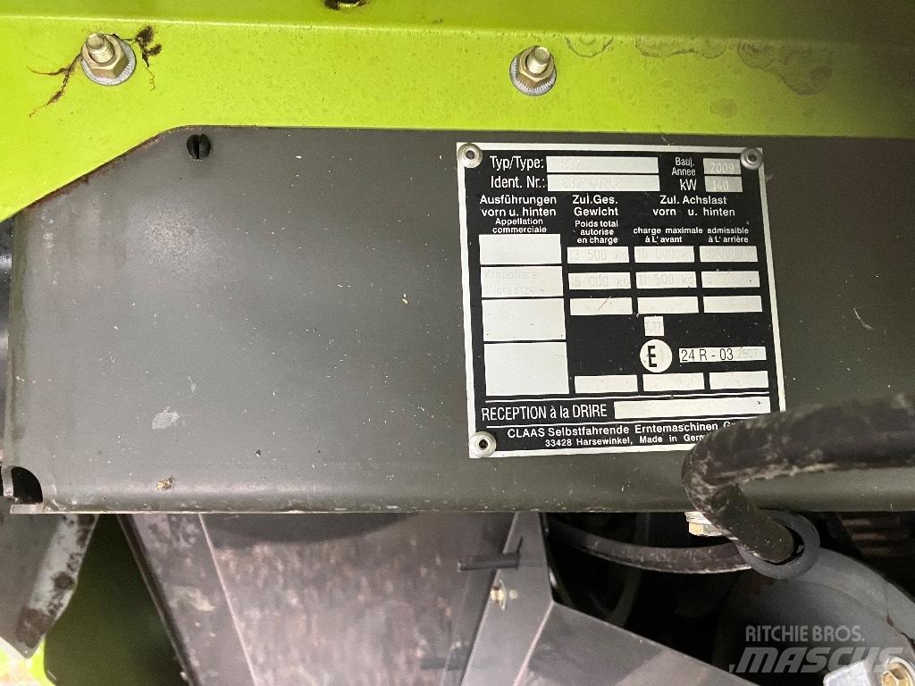 CLAAS Tucano 320 Mähdrescher