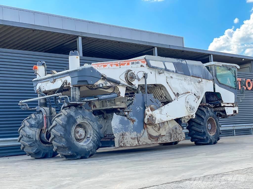 Wirtgen WR 240I Asphalt-Recycler