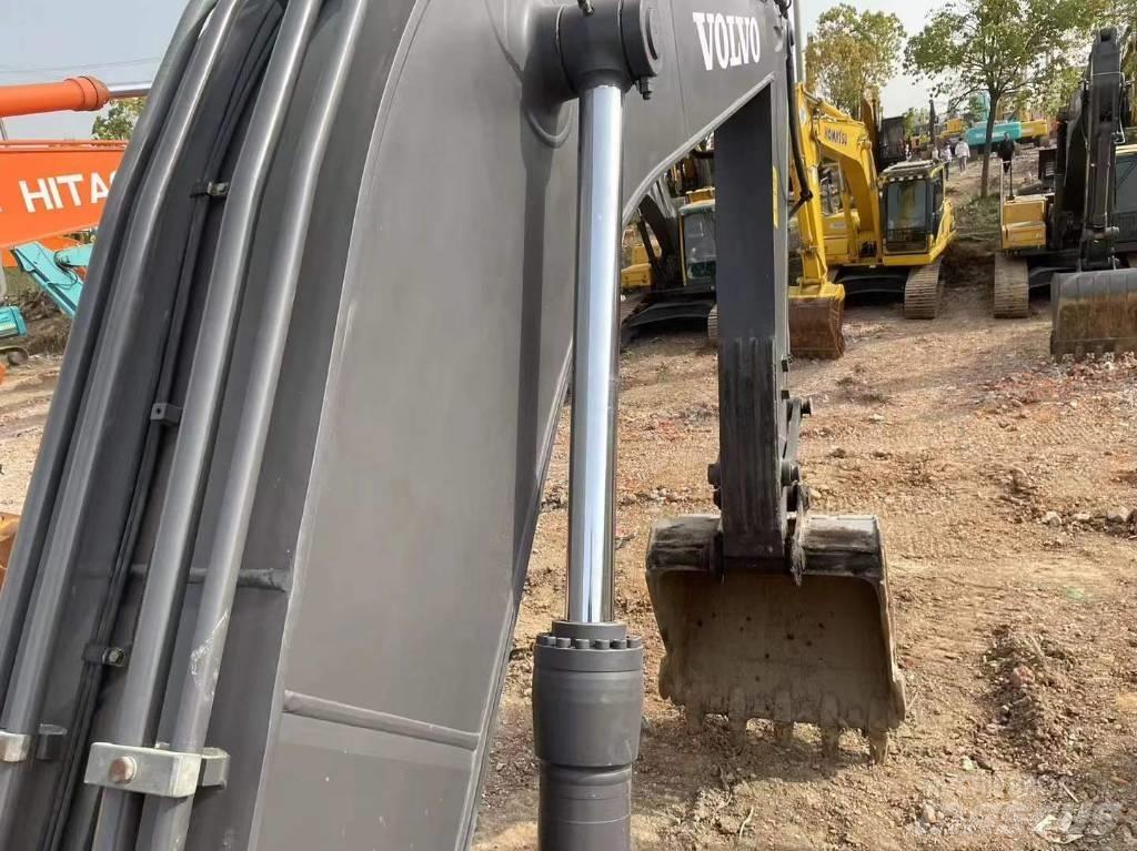 Volvo EC 250 D L Raupenbagger