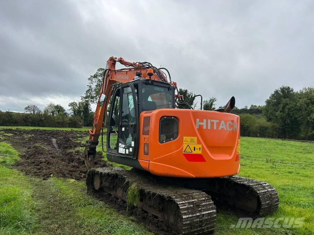 Hitachi ZX135-5 Raupenbagger