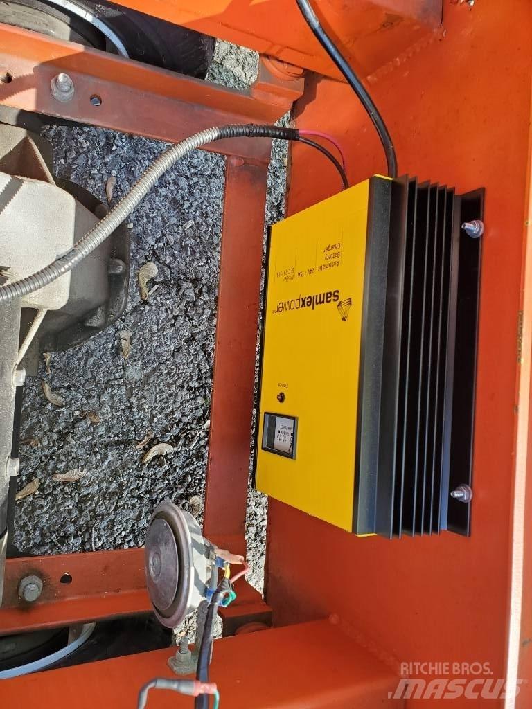  Pack Mule PC3004SA Schlepper