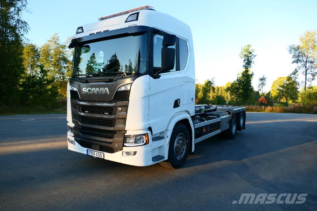 Scania R590B6x2nb Abrollkipper
