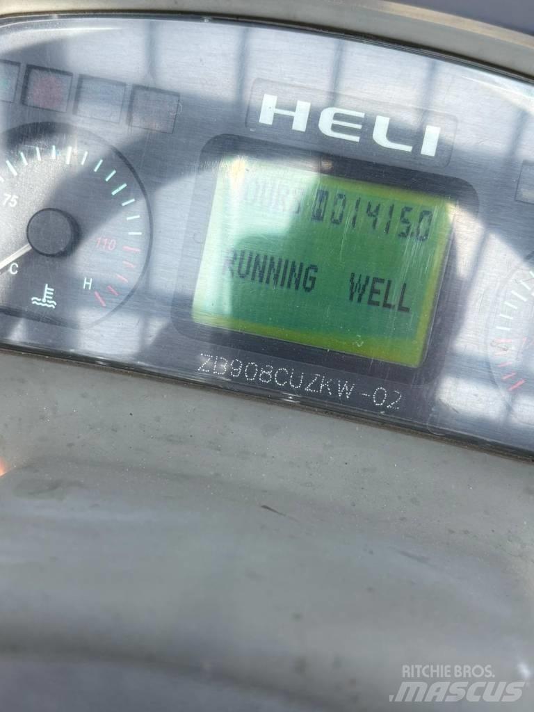 Heli HFD100 Diesel Stapler