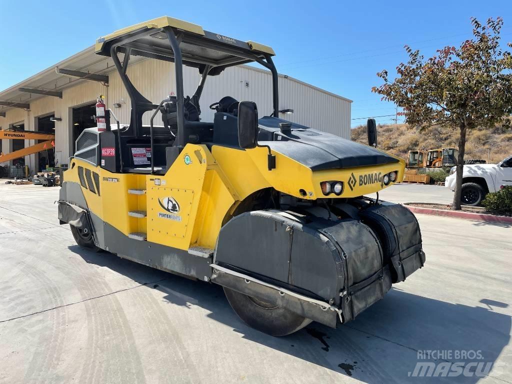 Bomag BW28RH Gummiradwalzen