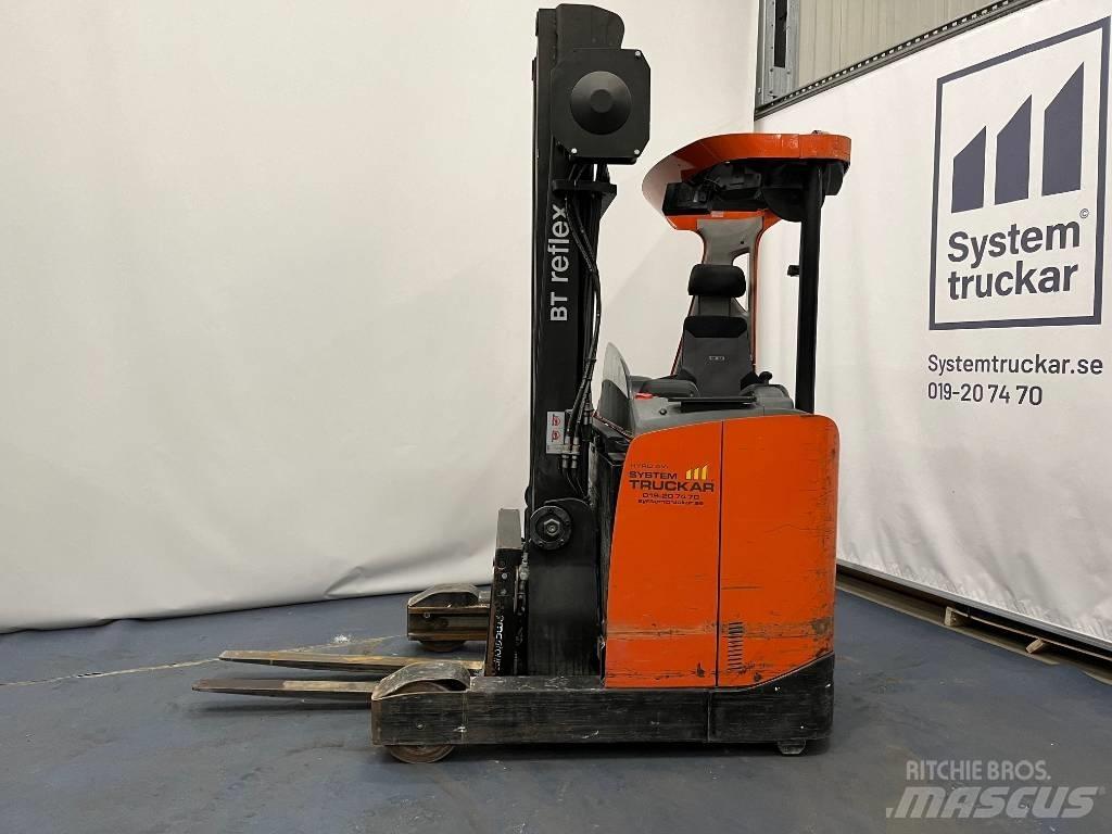 BT RRE 160E Schubmaststapler