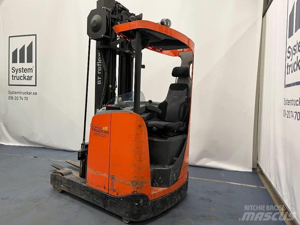 BT RRE 160E Schubmaststapler