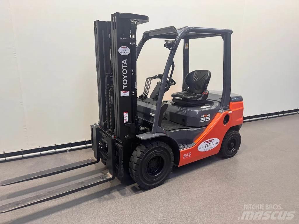 Toyota 52-8 FDF 25 Diesel Stapler