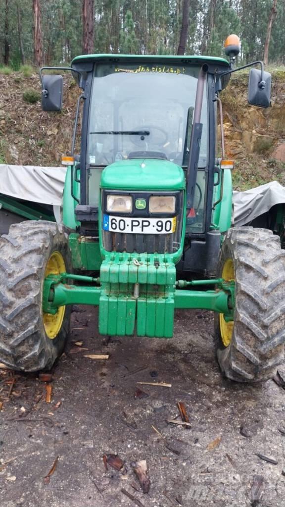 John Deere 5075 E Traktoren