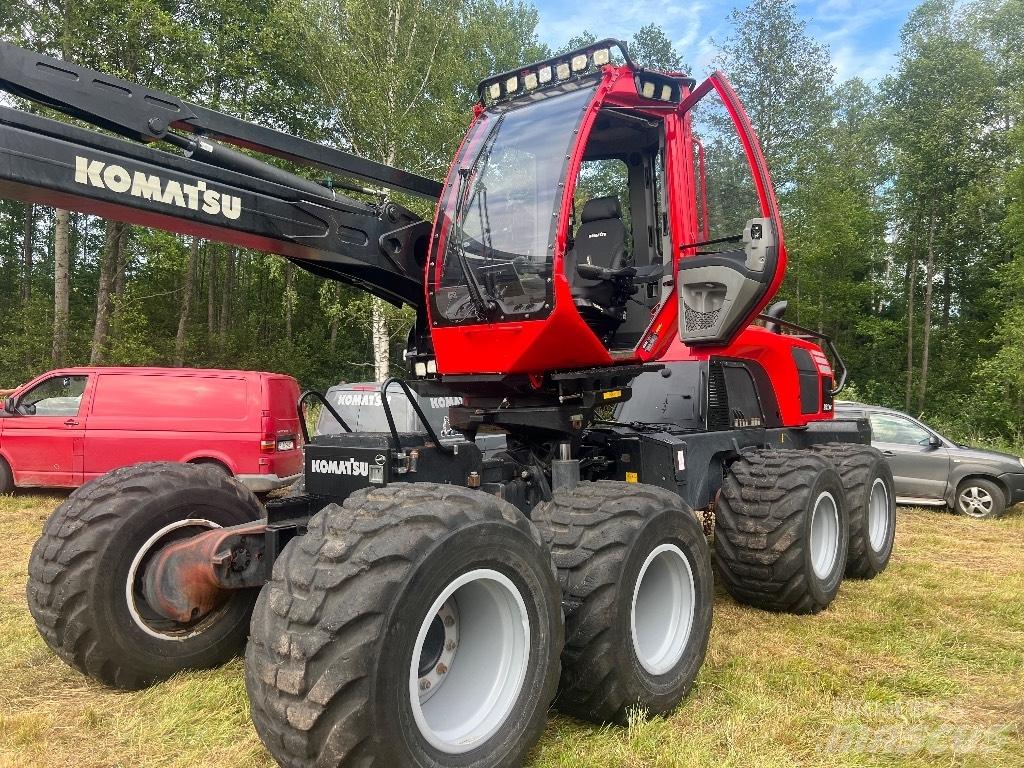 Komatsu 931 XC Harvester