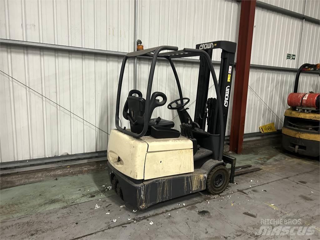 Crown SC3013 Elektro Stapler