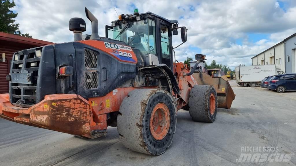 Hitachi ZW 220-6 Radlader