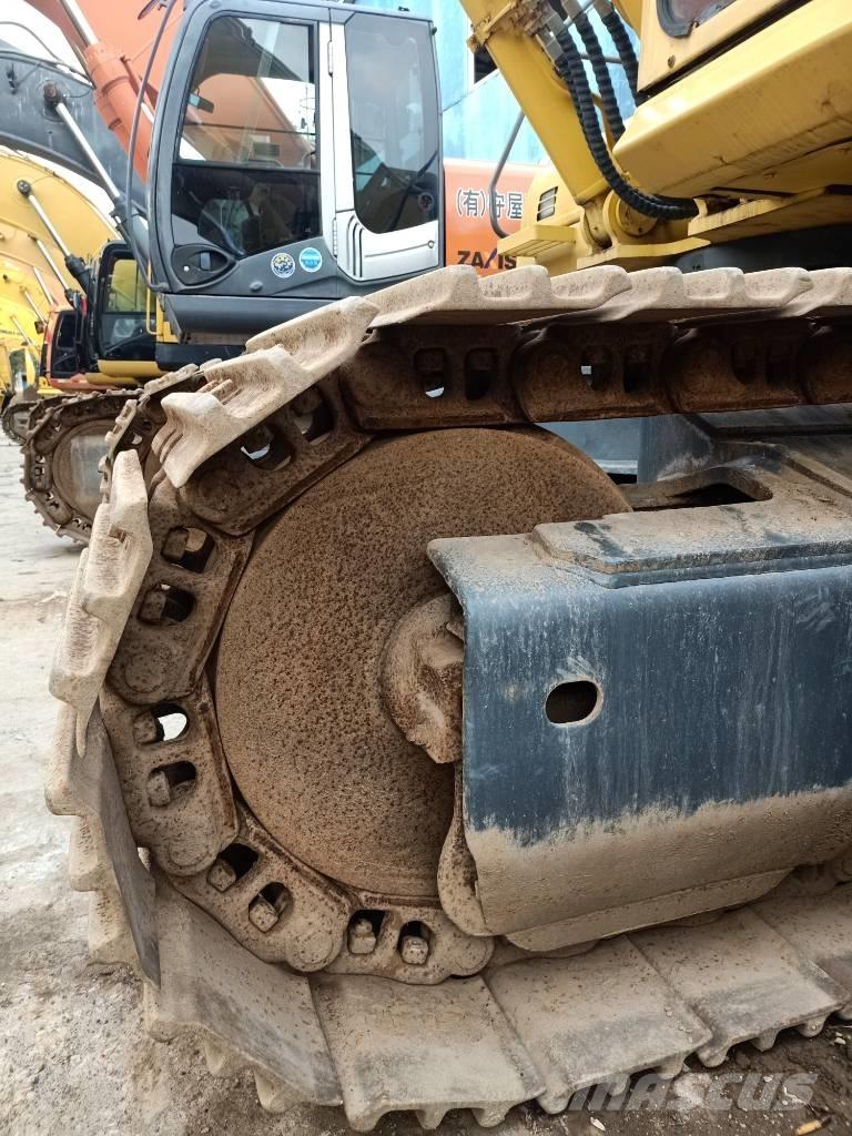 Komatsu PC400-7 Raupenbagger