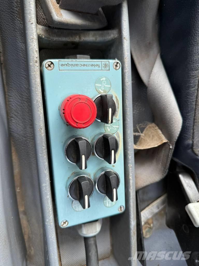 Mitsubishi FUSO Containerwagen