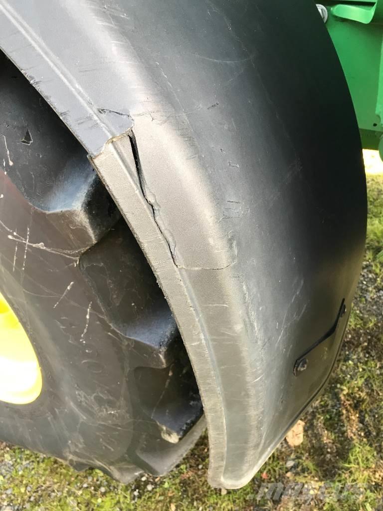 John Deere 6100 M Traktoren