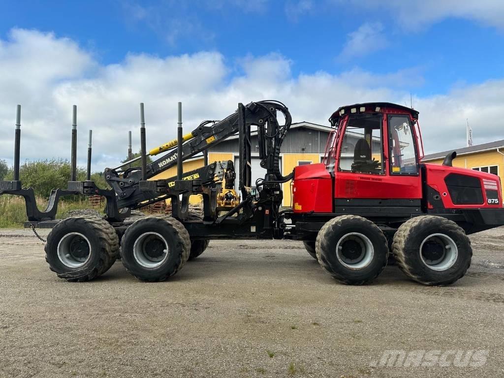 Komatsu 875 Forwarder