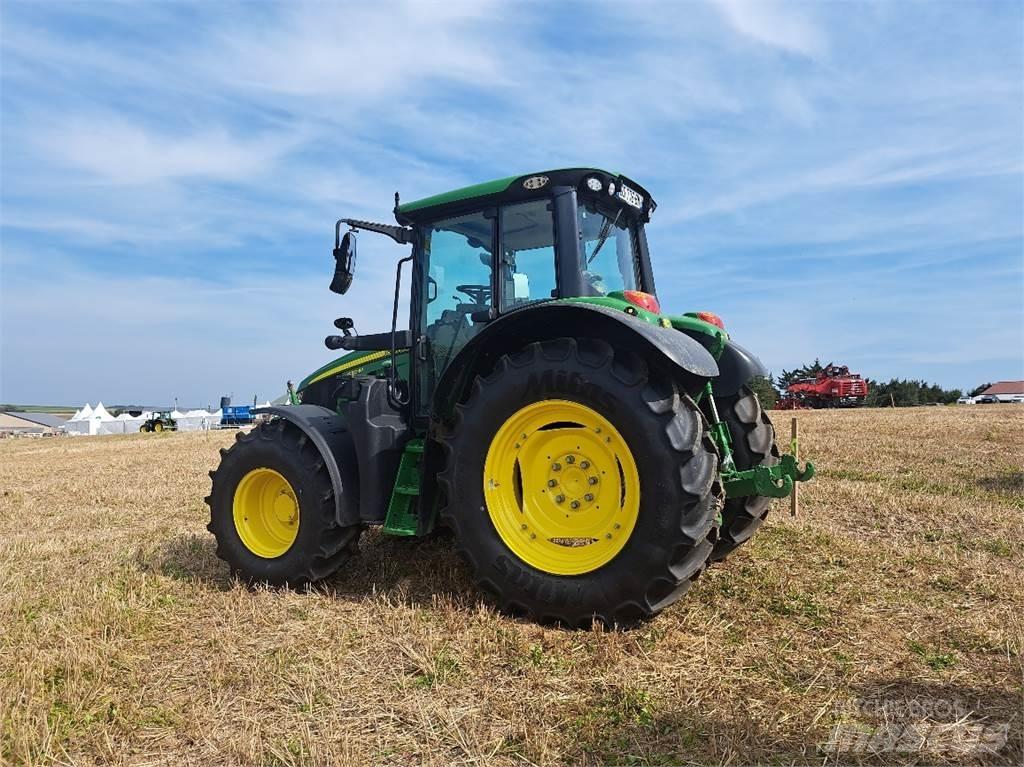 John Deere 6110M Traktoren
