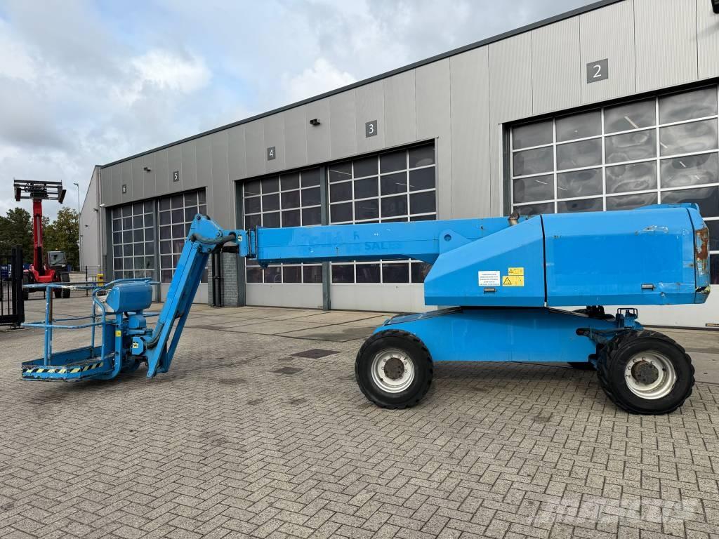 Aichi SP 14CJ Teleskopbühnen