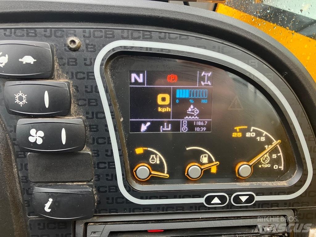 JCB 527-58 Agri Teleskoplader für Landwirtschaft