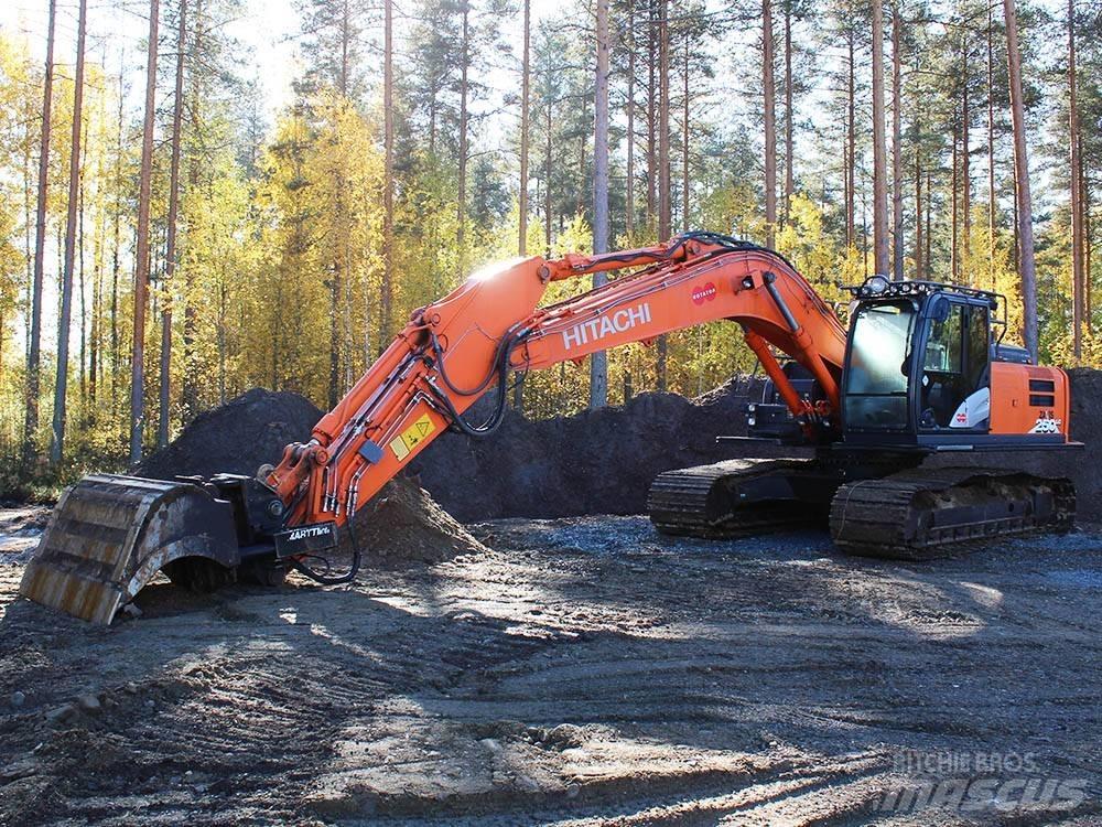 Hitachi ZX 250 LC-6 Raupenbagger