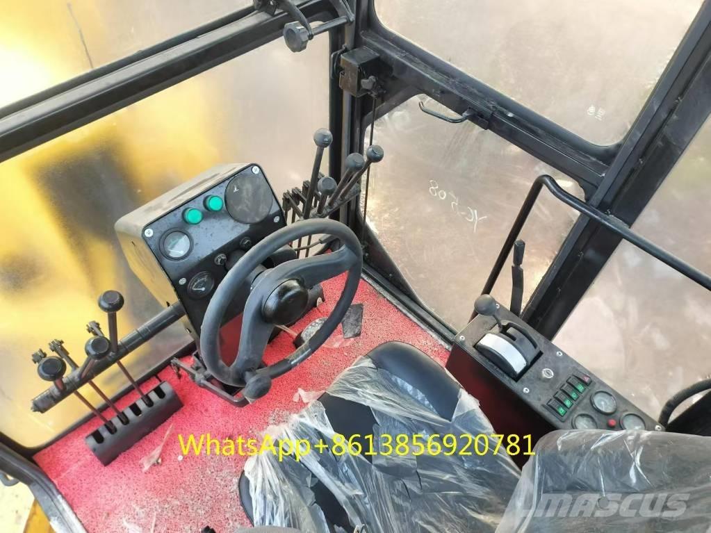 Komatsu GD 655 Grader