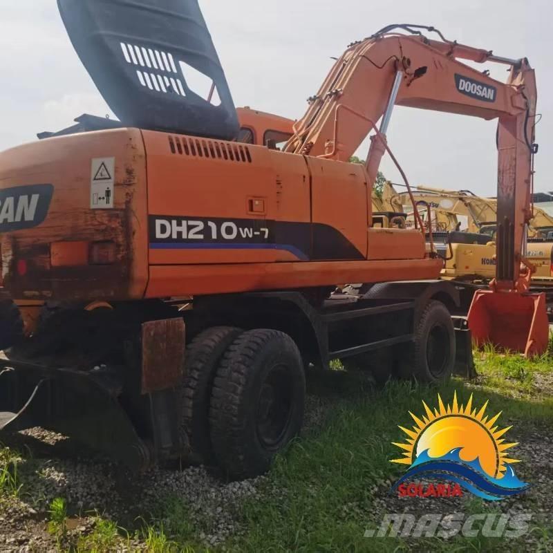 Doosan DH 210 W-7 Mobilbagger
