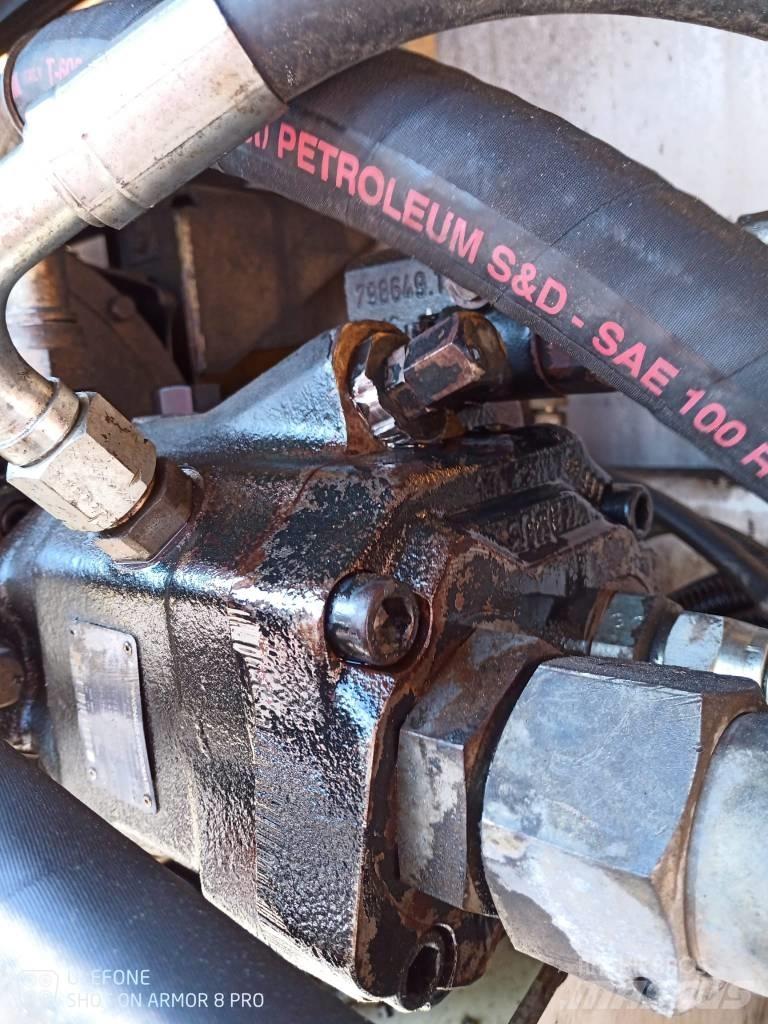 Haulotte HA 32 PX Gelenkteleskoparbeitsbühnen