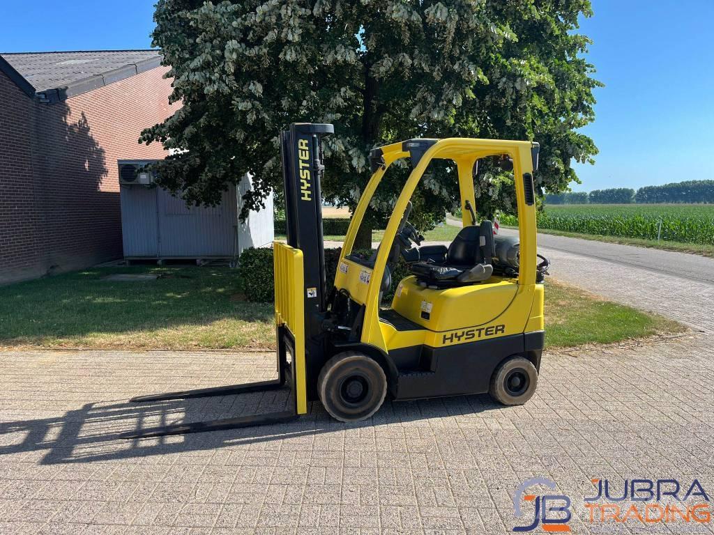 Hyster H1.6FT Gas Stapler