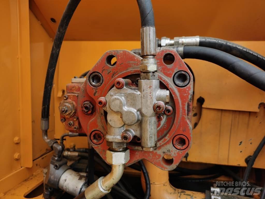 Hyundai R225LC-7 Raupenbagger