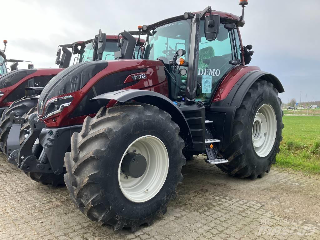 Valtra T 255 Versu Traktoren