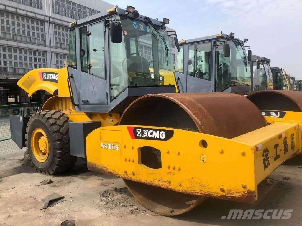 XCMG XS 223 J Walzenzüge