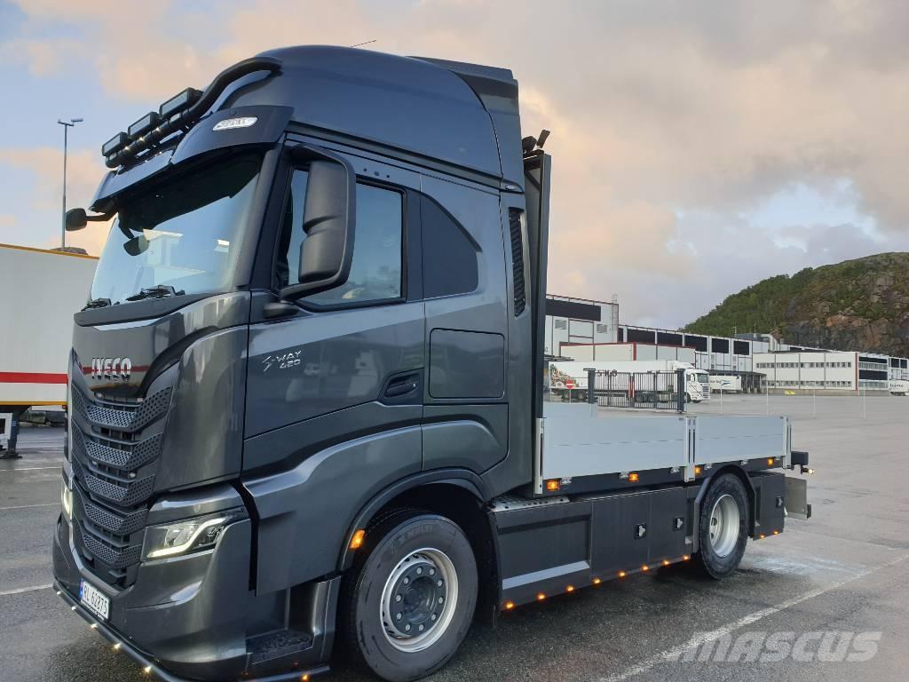Iveco S-WAY 420 Andere Fahrzeuge
