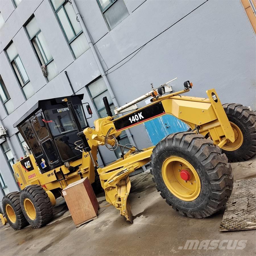 CAT 140K Grader