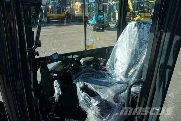 Airman AX 26 U-6 Minibagger < 7t