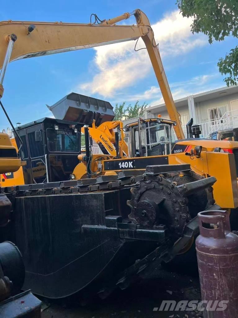 CAT 320 B L Amphibienbagger
