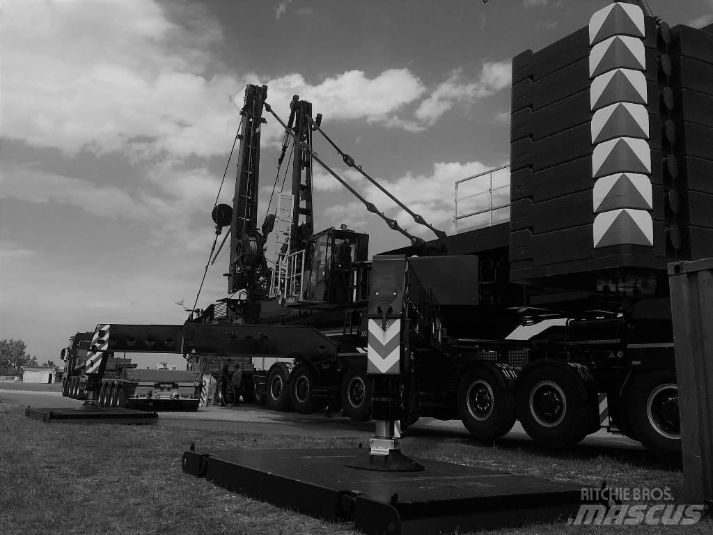 Demag AC 700 All-Terrain-Krane
