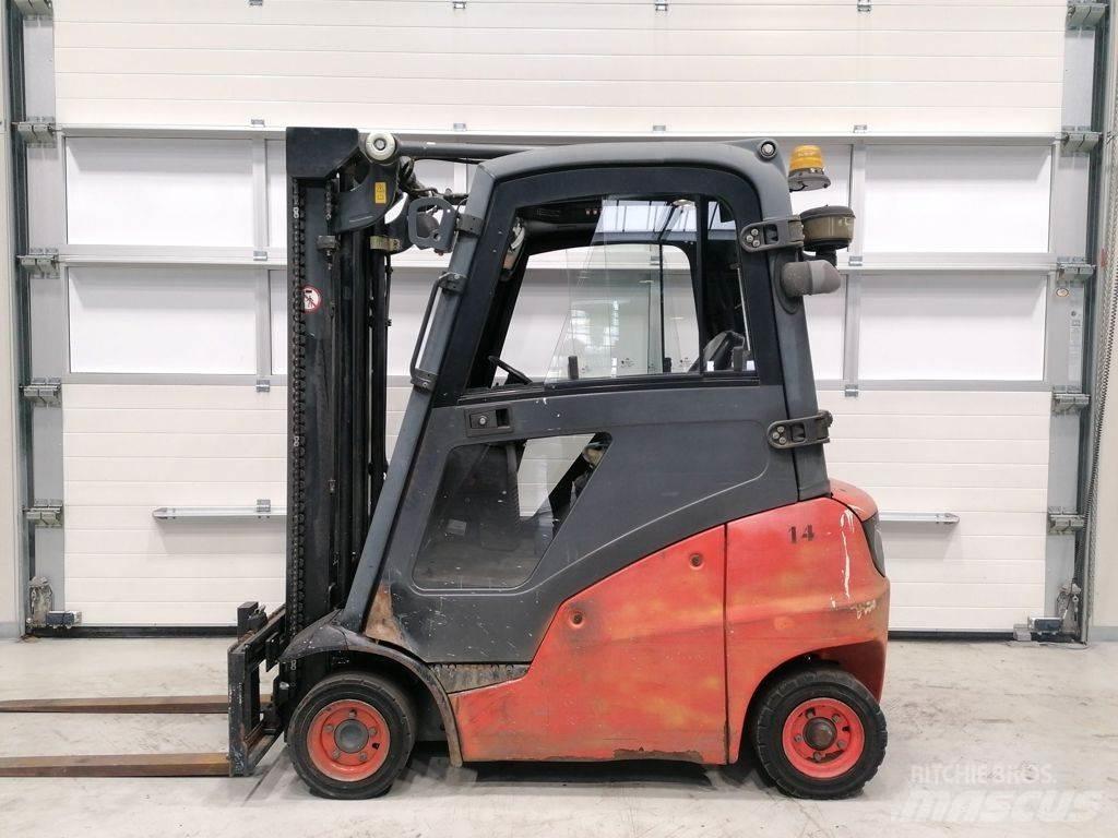 Linde H16D-01 Diesel Stapler