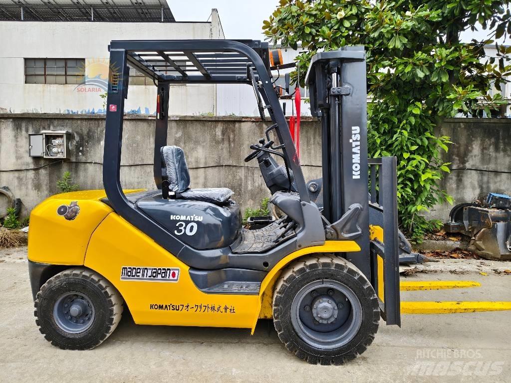 Komatsu FD 30 T-16 Diesel Stapler