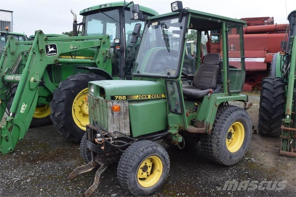 John Deere 755 Traktoren