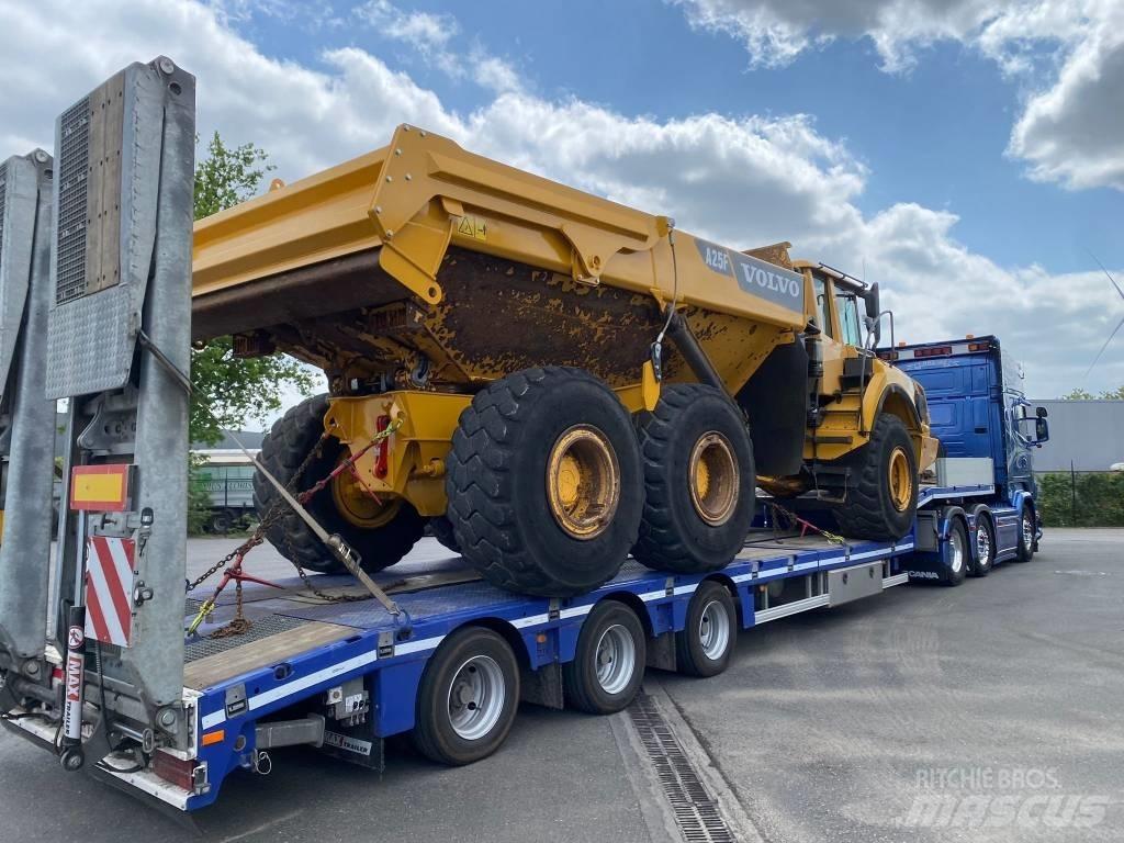 Volvo A 25 F Dumper - Knickgelenk