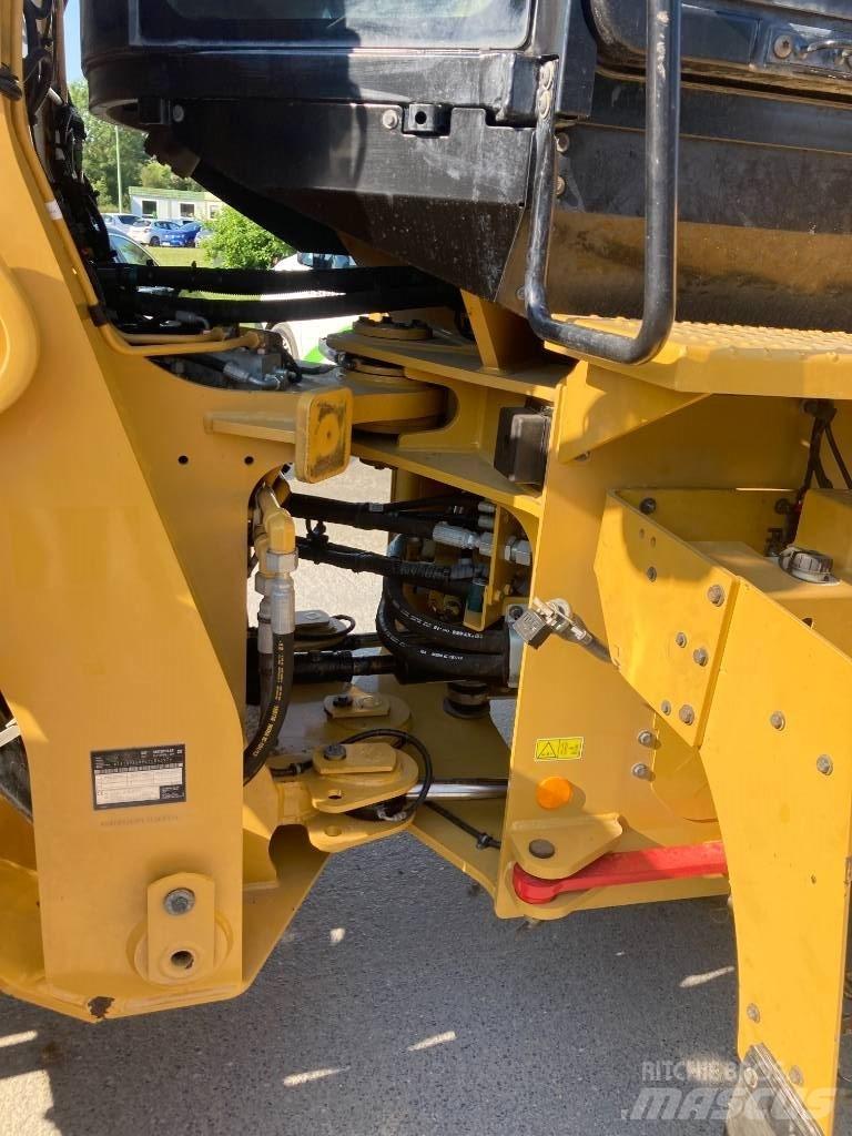 CAT 926M Radlader