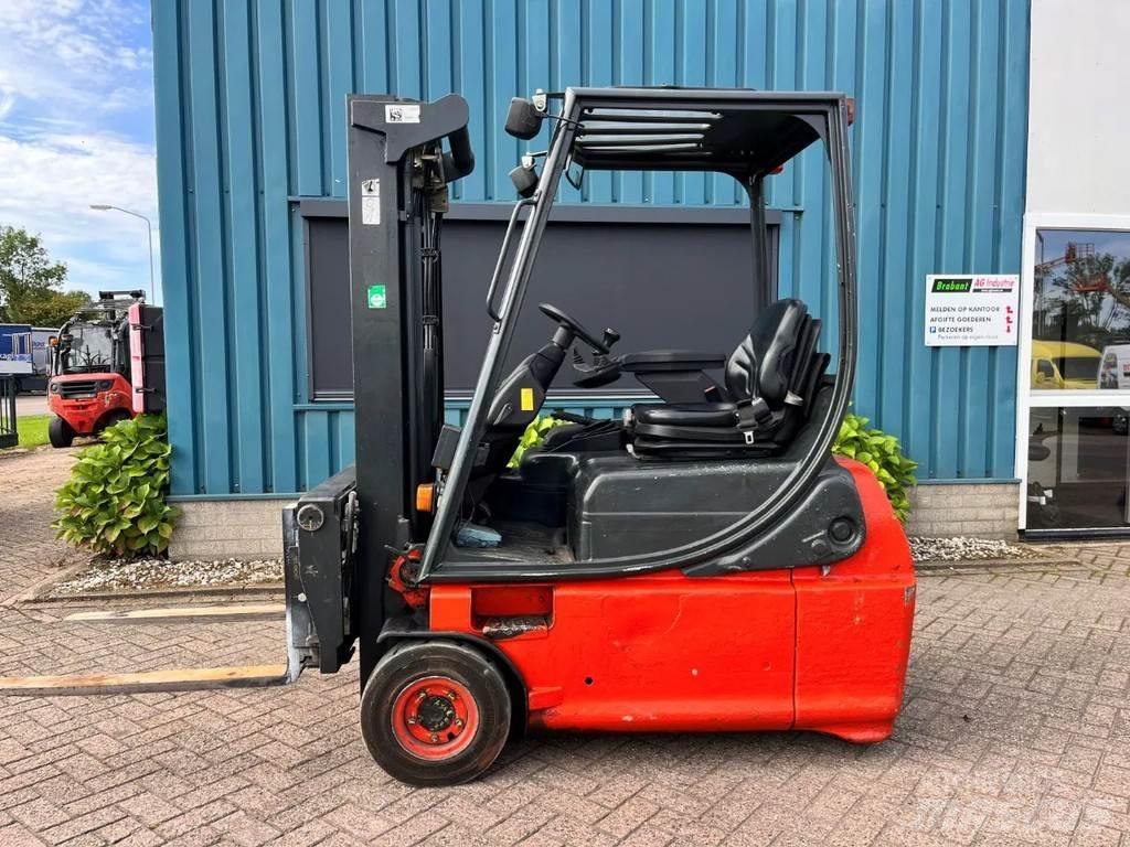 Linde E16-02 Elektro Stapler