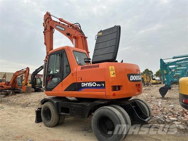 Doosan DH150W Mobilbagger