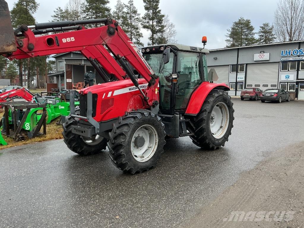 Massey Ferguson 5465 Traktoren