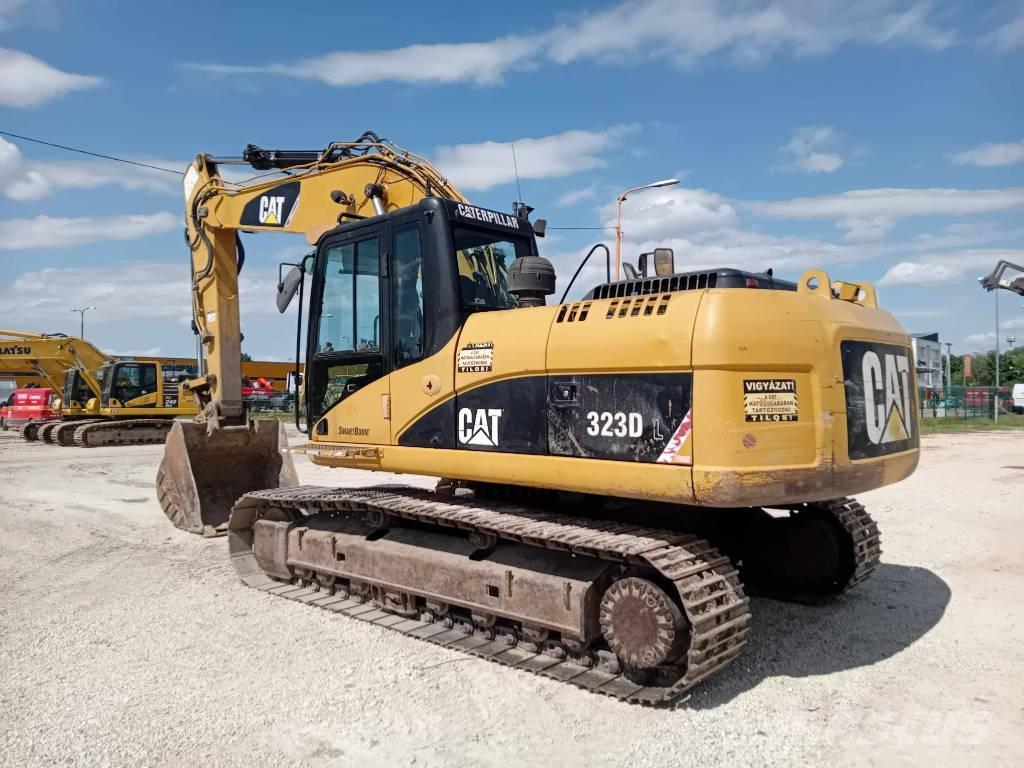 CAT 323 D L Raupenbagger