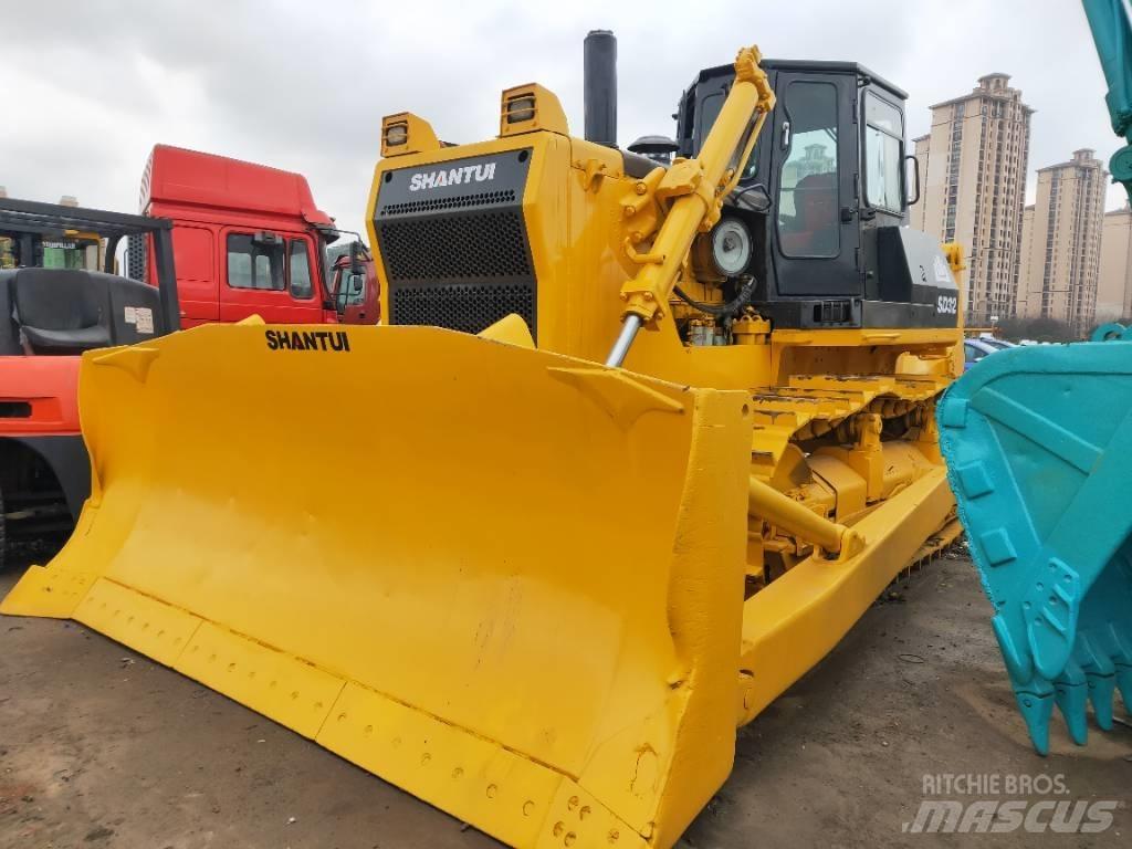 Shantui SD 32 Bulldozer